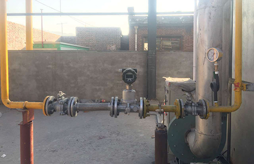 溫壓補(bǔ)償型旋進(jìn)旋渦流量計現(xiàn)場安裝使用圖